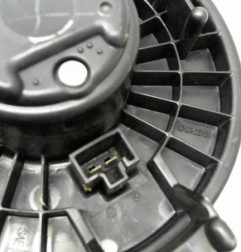 Ventilateur chauffage SUZUKI SWIFT 3 Photo n°5