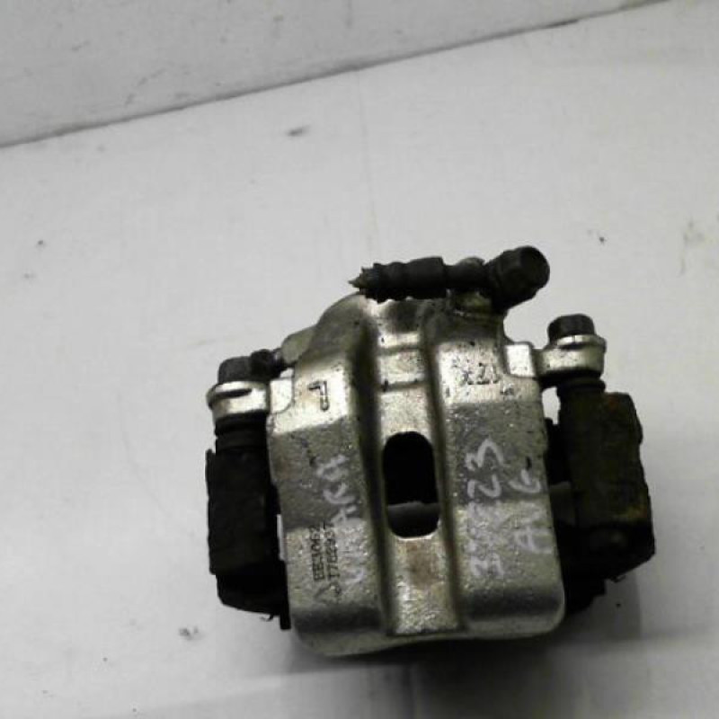 Etrier avant gauche (freinage) SUZUKI GRAND VITARA 1