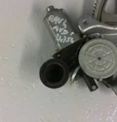 Leve vitre electrique avant droit TOYOTA RAV4 Photo n°4