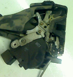 Serrure arriere droit TOYOTA RAV4 Photo n°6