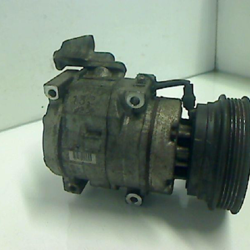 Compresseur clim TOYOTA RAV4 2