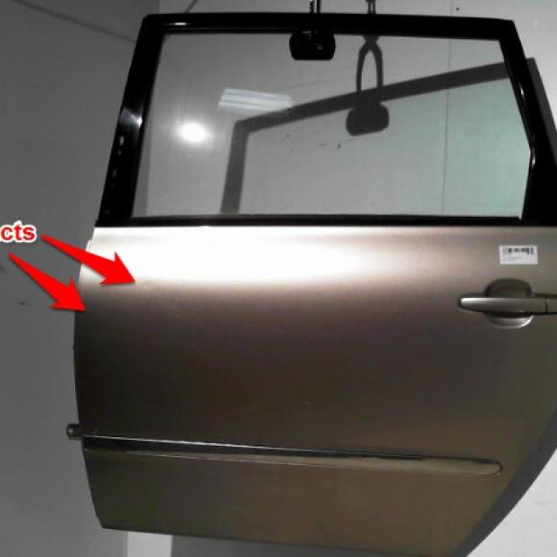 Porte arriere gauche TOYOTA AVENSIS VERSO