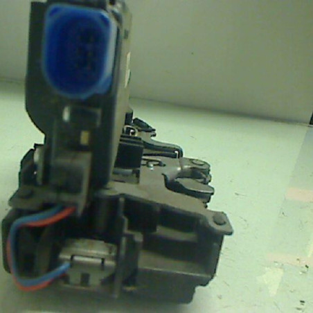 Serrure arriere gauche SKODA FABIA