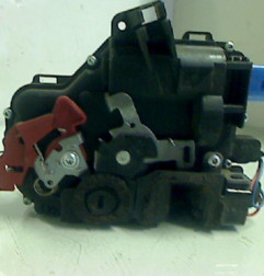 Serrure arriere gauche SKODA FABIA Photo n°3