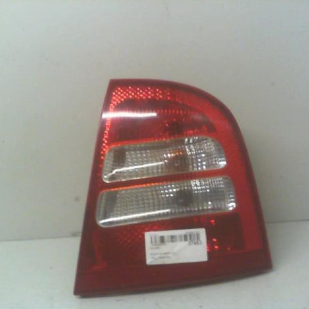 Feu arriere principal droit (feux) SKODA OCTAVIA 1 Photo n°1