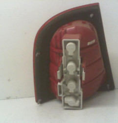 Feu arriere principal droit (feux) SKODA OCTAVIA 1 Photo n°6