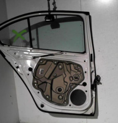 Porte arriere gauche SKODA OCTAVIA 2 Photo n°6