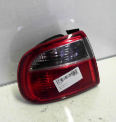 Feu arriere principal gauche (feux) SEAT TOLEDO 2 Photo n°4