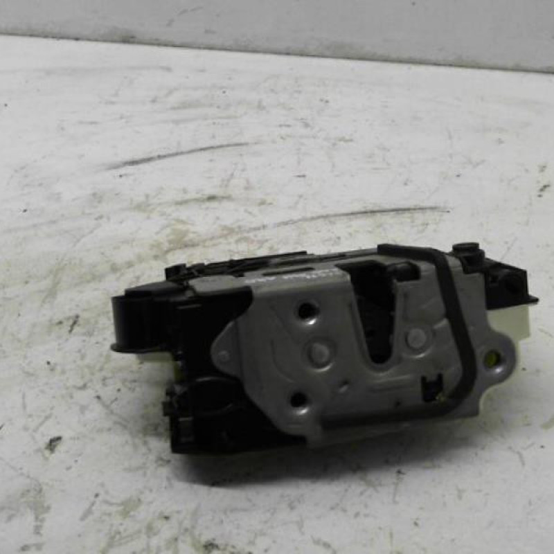 Serrure arriere droit SEAT MII