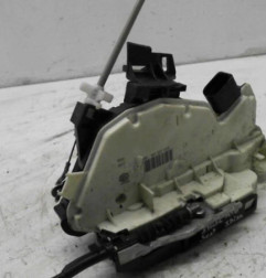 Serrure avant gauche SEAT IBIZA 4