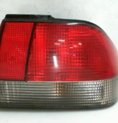 Feu arriere principal droit (feux) SAAB 900 Photo n°1