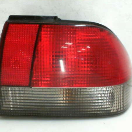 Feu arriere principal droit (feux) SAAB 900 Photo n°1