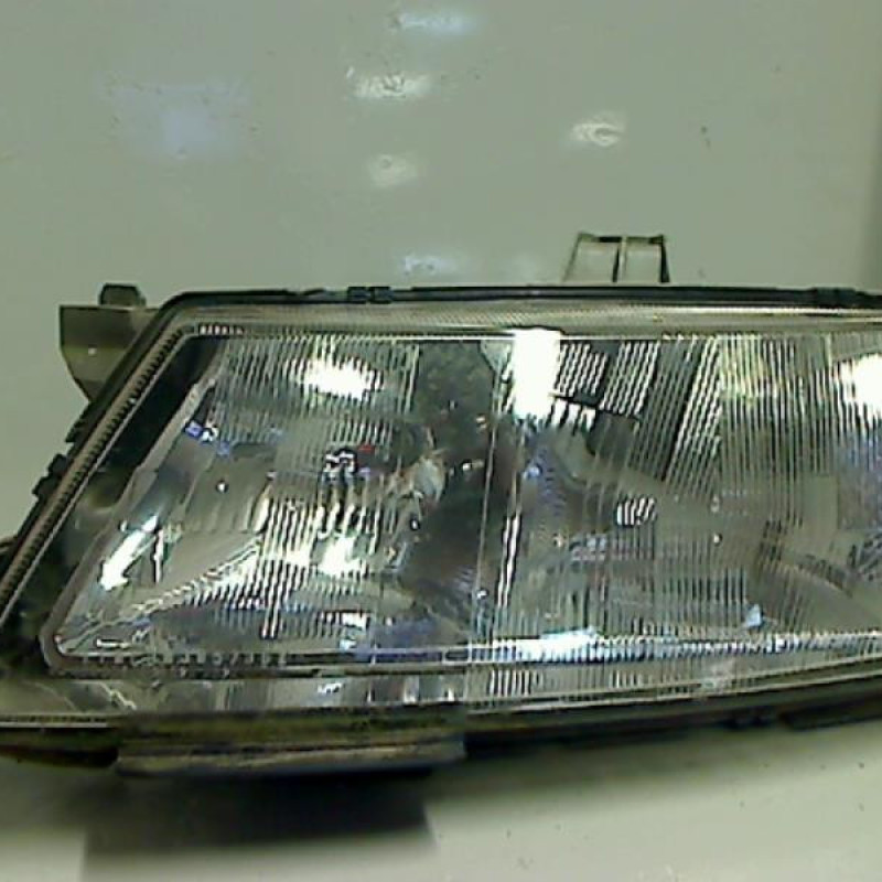 Optique avant principal gauche (feux)(phare) SAAB 9.5 1