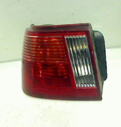 Feu arriere principal gauche (feux) SEAT IBIZA 2 Photo n°1