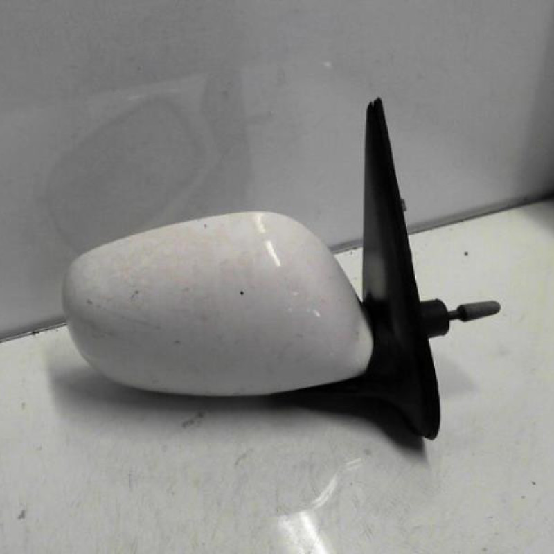 Retroviseur droit NISSAN MICRA 2