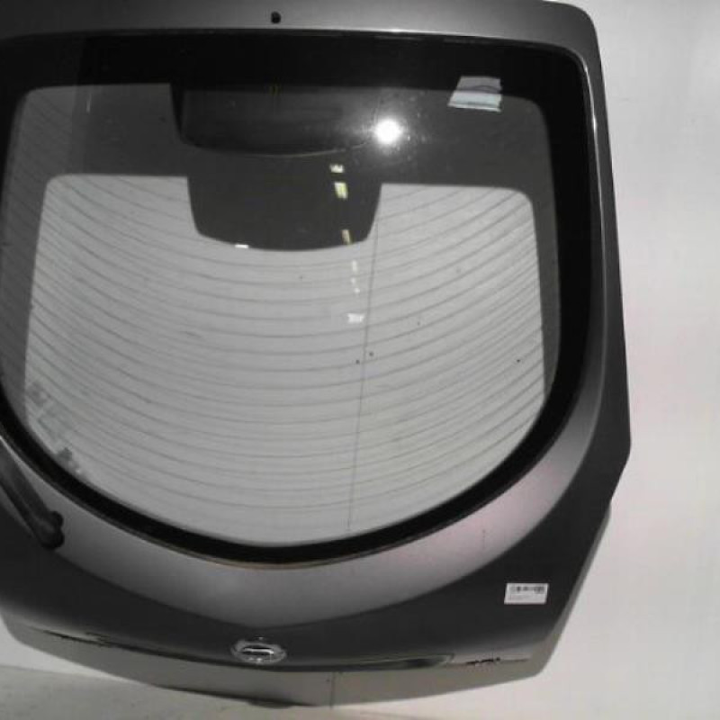 Malle/Hayon arriere NISSAN PRIMERA 4