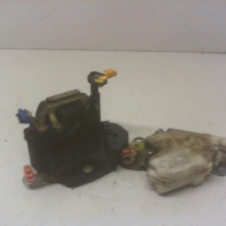 Serrure avant gauche NISSAN ALMERA TINO