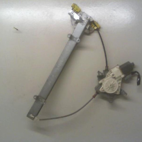 Leve vitre electrique avant gauche NISSAN MICRA 3 Photo n°1