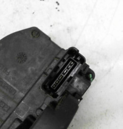 Serrure avant gauche NISSAN NOTE 1 Photo n°6