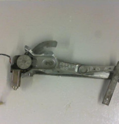 Leve vitre electrique avant droit ROVER 200 Photo n°1