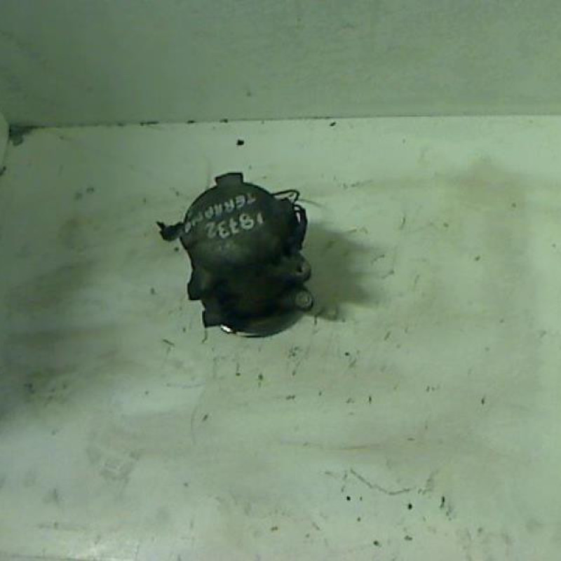 Compresseur clim NISSAN TERRANO