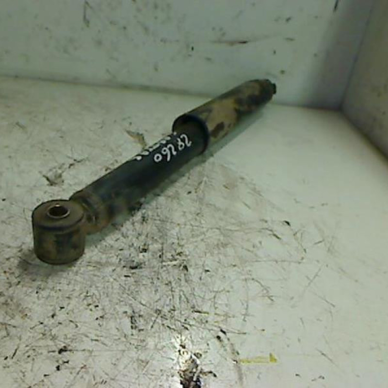 Amortisseur arriere gauche NISSAN CABSTAR 1