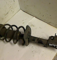 Amortisseur avant droit NISSAN QASHQAI 1