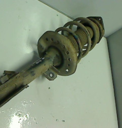 Amortisseur avant gauche NISSAN QASHQAI 1