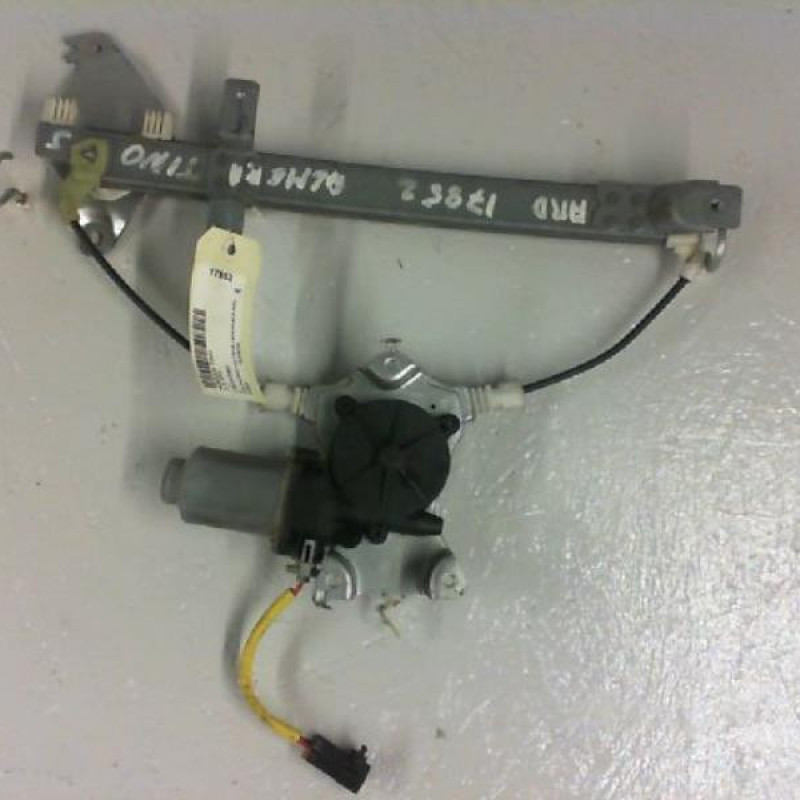 Leve vitre electrique arriere droit NISSAN ALMERA