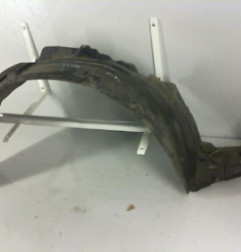 Pare boue avant droit NISSAN PRIMERA 3 Photo n°1