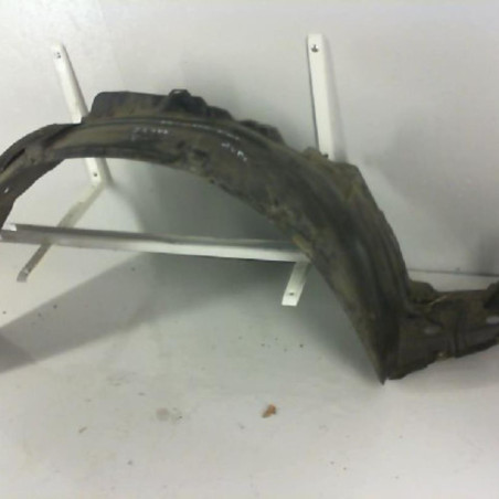 Pare boue avant droit NISSAN PRIMERA 3