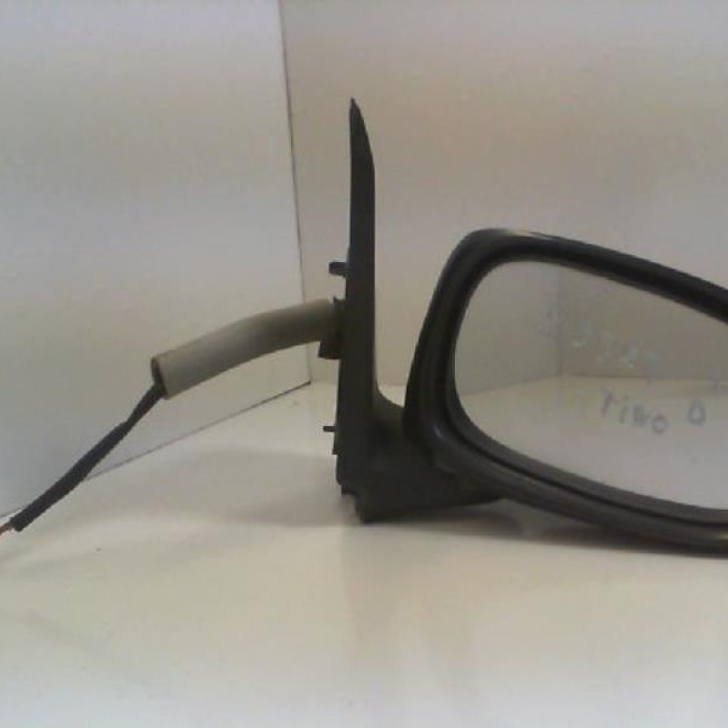 Retroviseur droit NISSAN ALMERA TINO