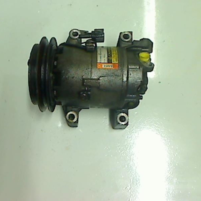 Compresseur clim NISSAN ALMERA TINO