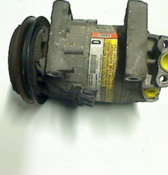 Compresseur clim NISSAN ALMERA TINO Photo n°4