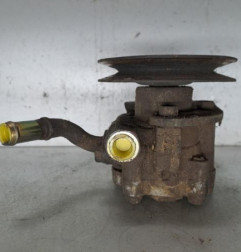 Pompe de direction NISSAN PICK-UP 3 Photo n°3