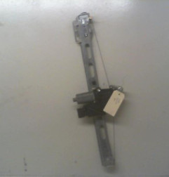 Leve vitre electrique avant gauche MERCEDES CLASSE A 168 Photo n°1