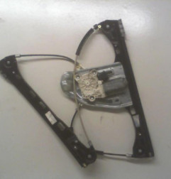 Leve vitre electrique avant gauche MERCEDES CLASSE C 203 Photo n°4