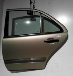 Porte arriere gauche MERCEDES CLASSE E 210 Photo n°1