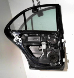 Porte arriere gauche MERCEDES CLASSE C 203 Photo n°3
