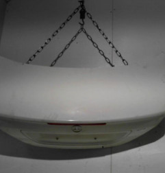 Malle/Hayon arriere MERCEDES CLASSE C 203 Photo n°4