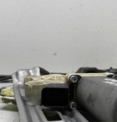 Leve vitre electrique avant droit MERCEDES CLASSE C 203 Photo n°3