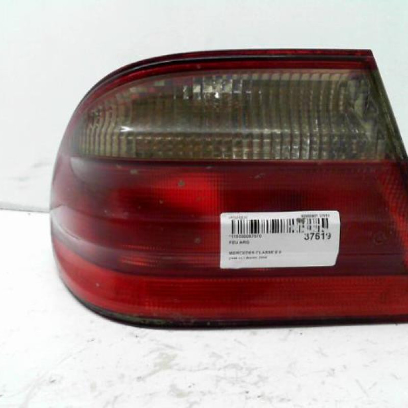 Feu arriere principal gauche (feux) MERCEDES CLASSE E 210