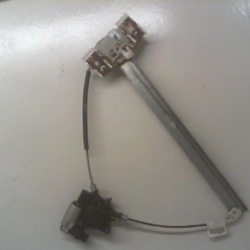 Leve vitre electrique avant gauche MAZDA 2 1