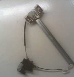 Leve vitre electrique avant gauche MAZDA 2 1 Photo n°4