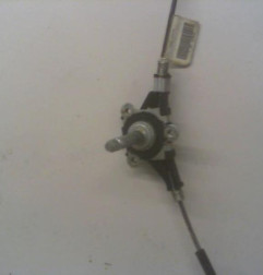 Leve vitre mecanique arriere gauche MAZDA 2 1