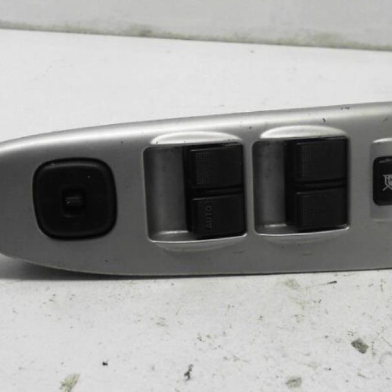 Interrupteur de leve vitre avant gauche MAZDA PREMACY