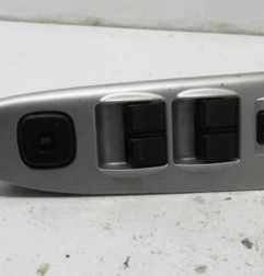 Interrupteur de leve vitre avant gauche MAZDA PREMACY Photo n°4