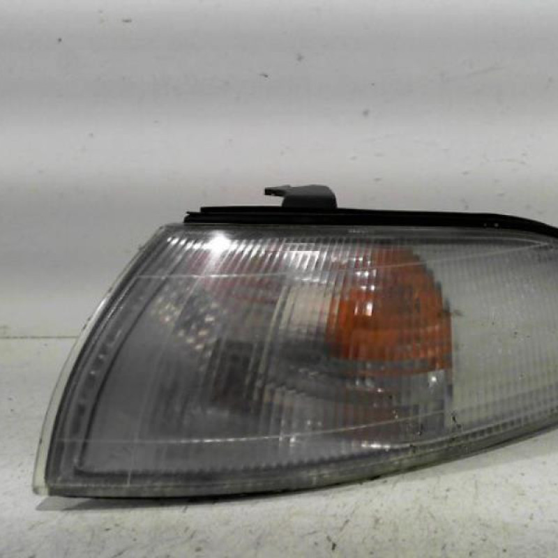Optique avant secondaire gauche (feux)(clignotant) MAZDA 626 3