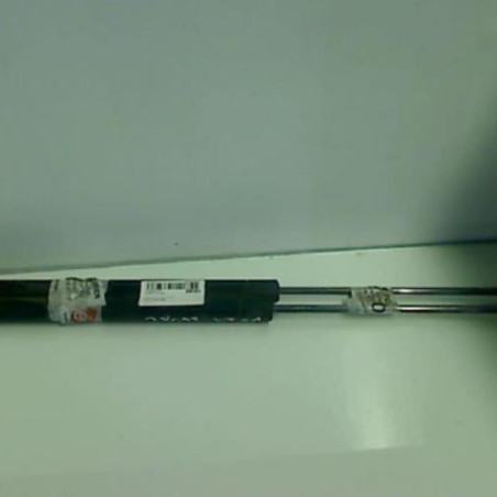 Verin de coffre MERCEDES VITO 638 Photo n°1