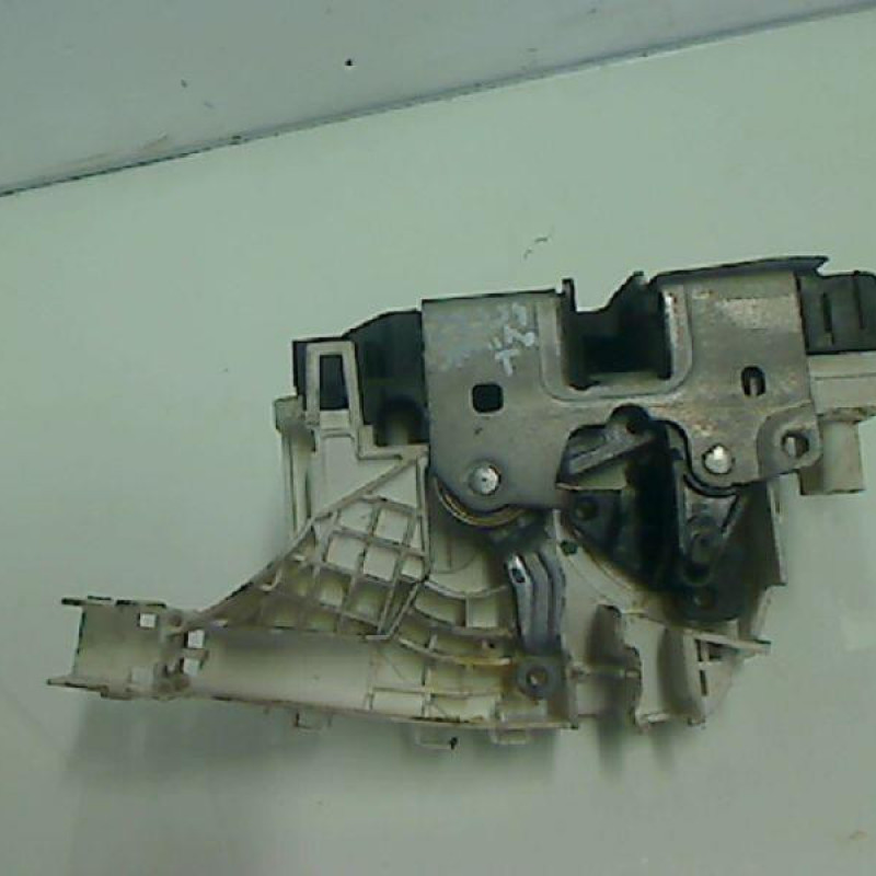 Serrure avant gauche MERCEDES SPRINTER 2